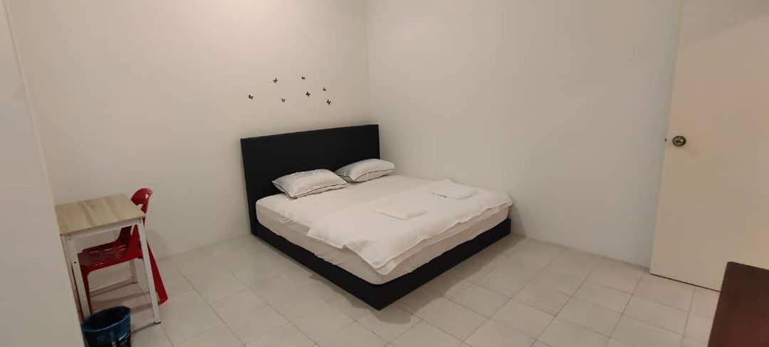 Bandar Puteri Jaya Holiday home *