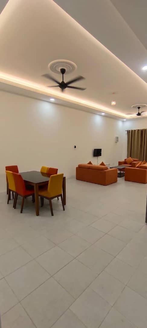 Holiday home Bandar Puteri Jaya *